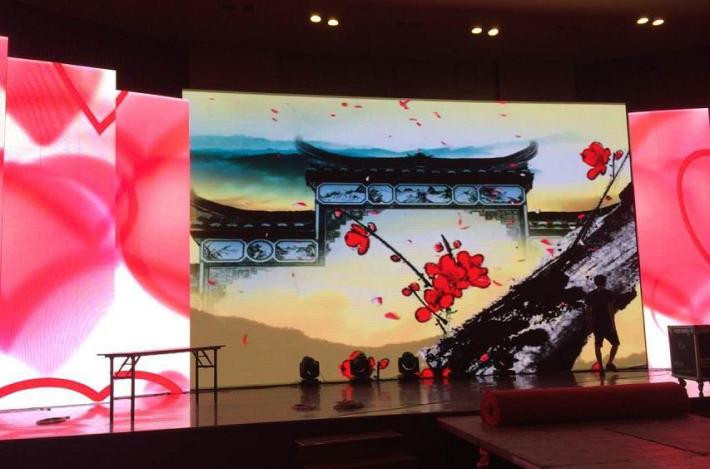 P4 indoor display.1.jpg